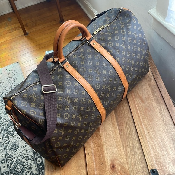 Louis Vuitton Bandouliere Keepall 60 Travel Bag - Picture 15 of 17